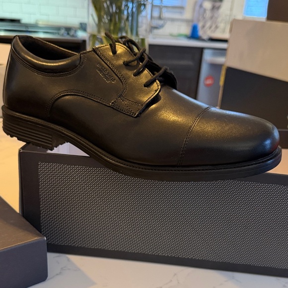 Rockport Black Leather Oxfords